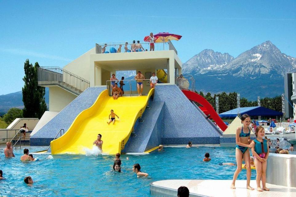 Domcek & Sauna Garden Stará Lesná エクステリア 写真