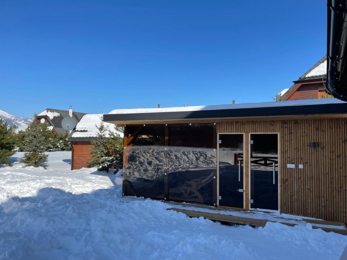 Domcek & Sauna Garden Stará Lesná エクステリア 写真